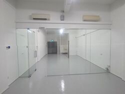 Geylang East Avenue 3 (D14), Factory #498429071